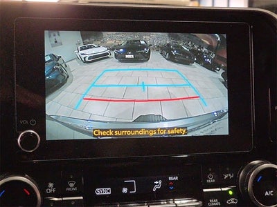 2025 Toyota Highlander Hybrid XLE