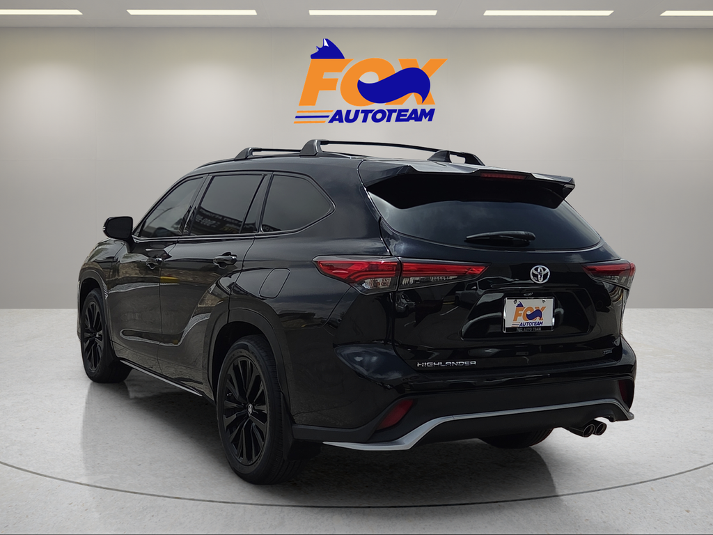 2023 Toyota Highlander XSE