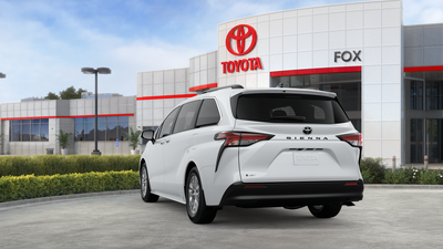 2026 Toyota Sienna LE 8 Passenger