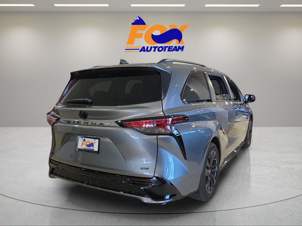 2026 Toyota Sienna XSE 7 Passenger