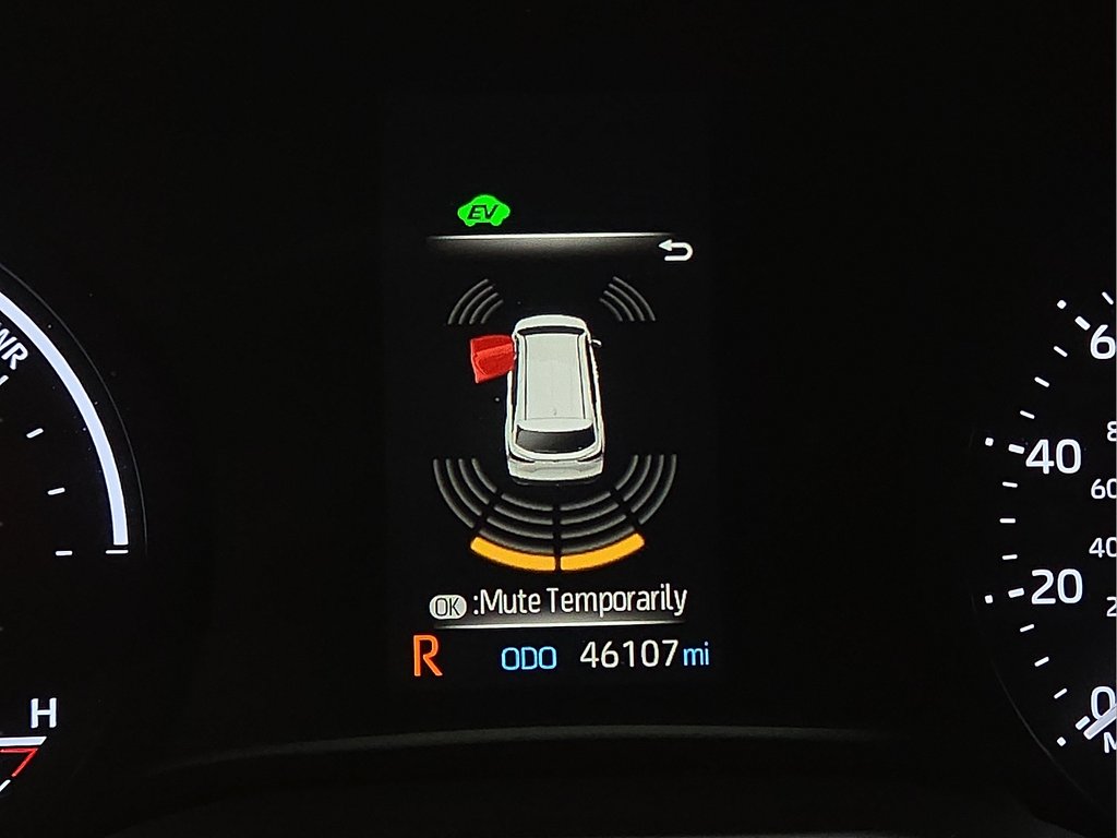 2023 Toyota Sienna XLE 8 Passenger