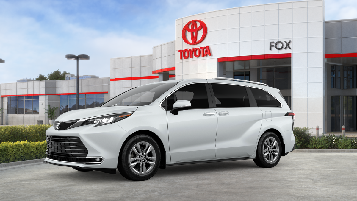 2026 Toyota Sienna Limited 7 Passenger