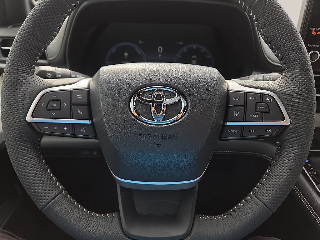 2026 Toyota Sienna Limited 7 Passenger
