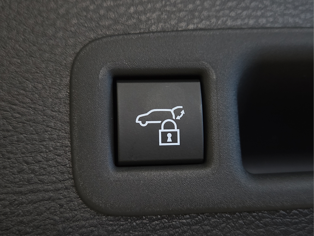 2026 Toyota Sienna Limited 7 Passenger