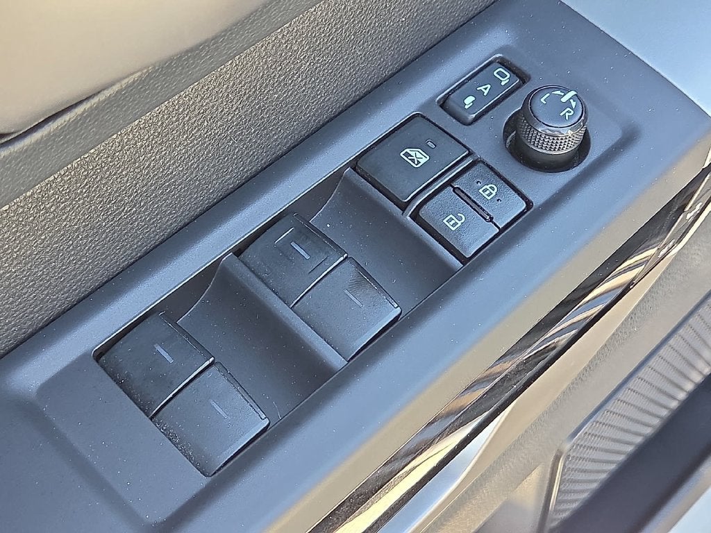 2023 Toyota Tundra Hybrid Limited