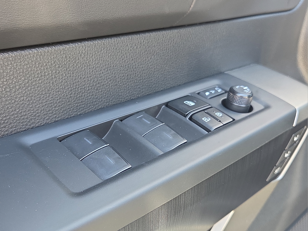 2026 Toyota Tundra Hybrid Platinum