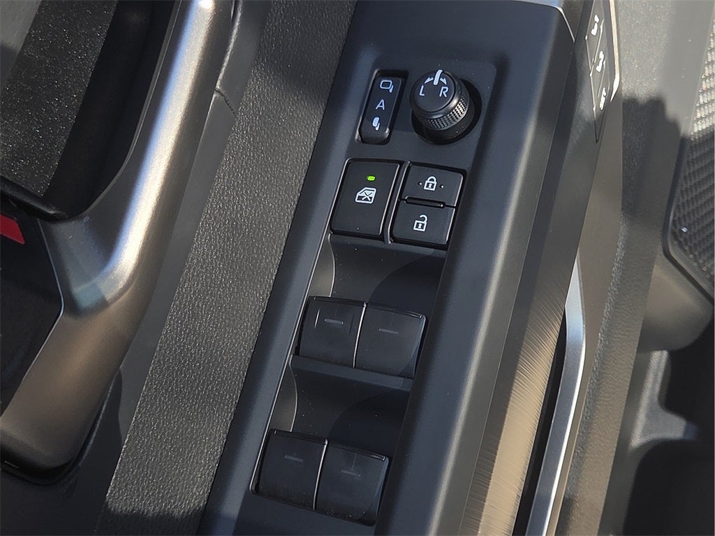 2026 Toyota Tundra Hybrid Platinum