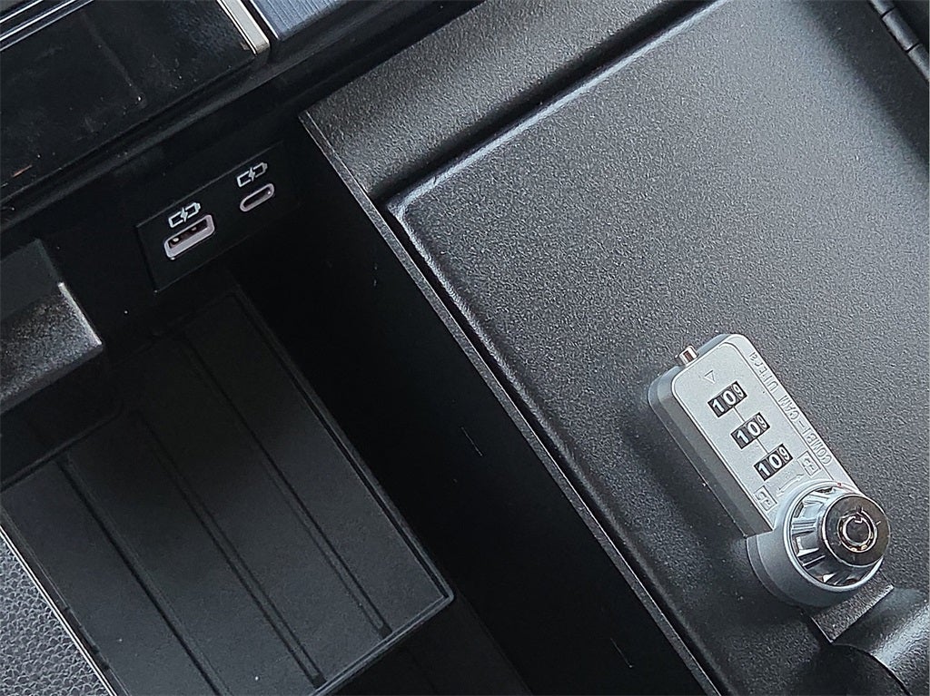 2026 Toyota Tundra Hybrid Platinum