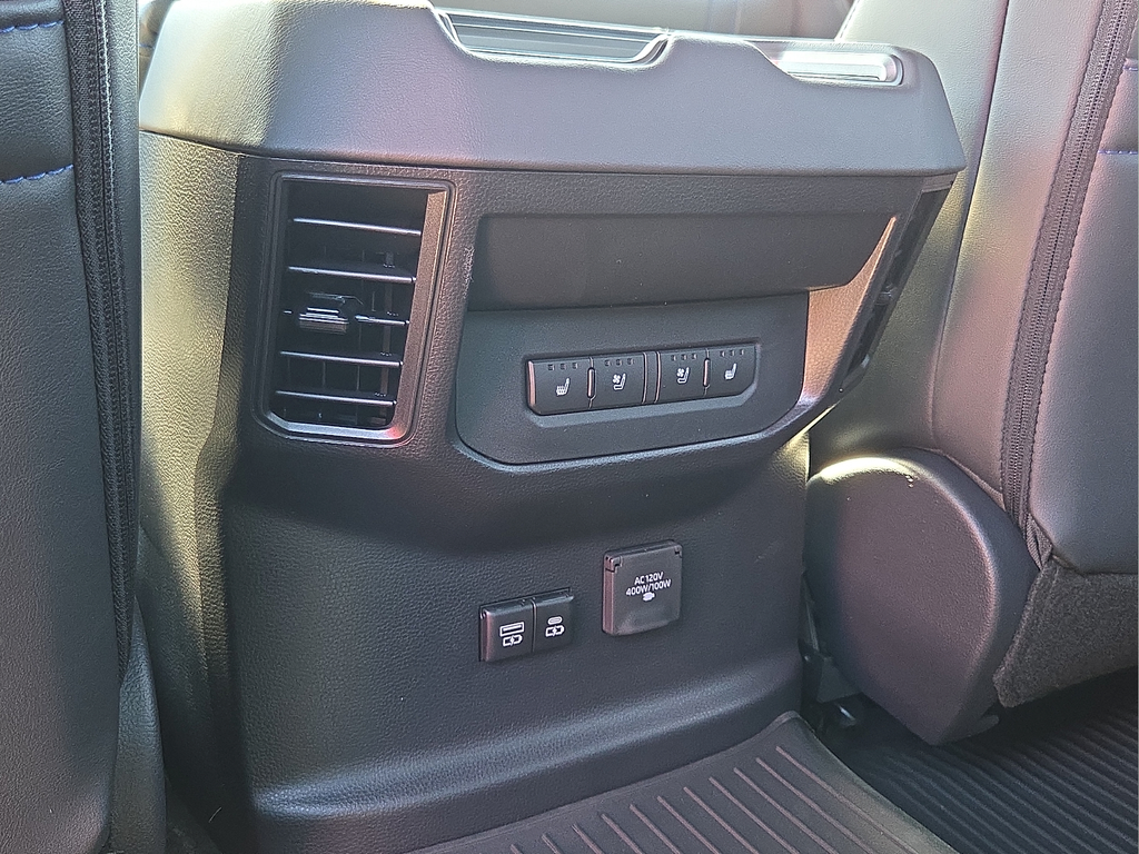 2026 Toyota Tundra Hybrid Platinum