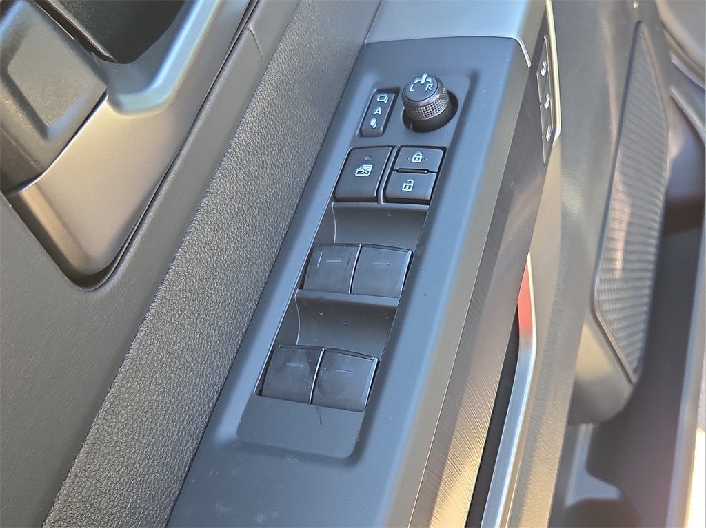 2026 Toyota Tundra Hybrid Platinum