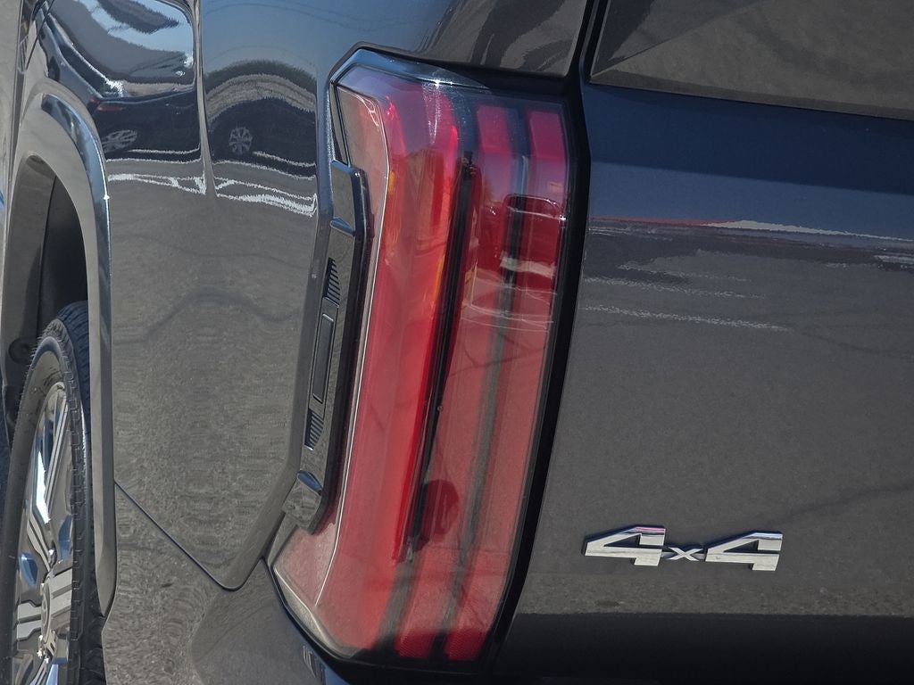 2023 Toyota Tundra Hybrid Capstone