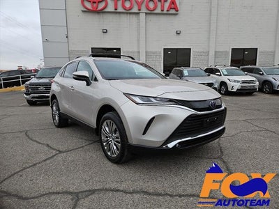 2023 Toyota Venza LE