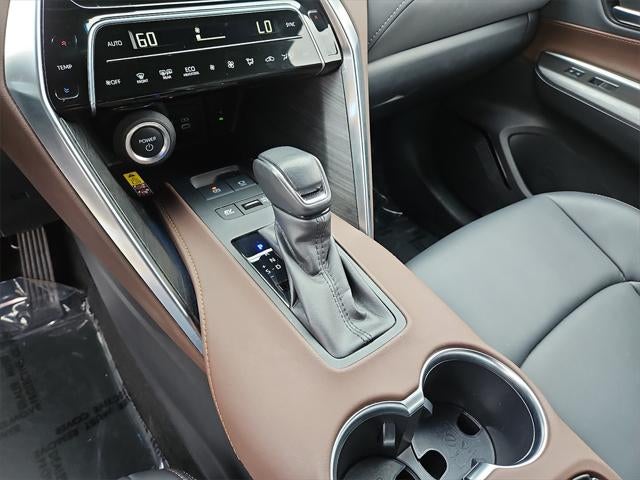 2023 Toyota Venza LE