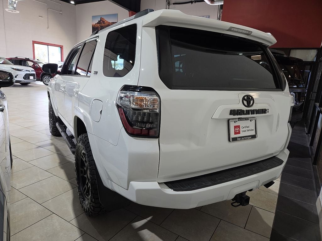 2022 Toyota 4Runner SR5 Premium