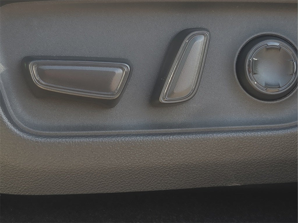 2026 Toyota 4Runner i-FORCE MAX Hybrid Platinum