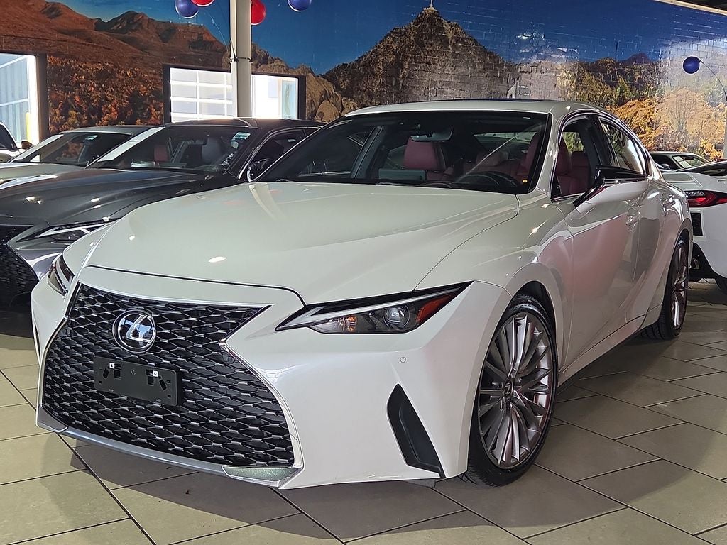 2023 Lexus IS 300