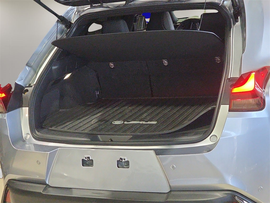 2023 Lexus UX 250h F SPORT Handling