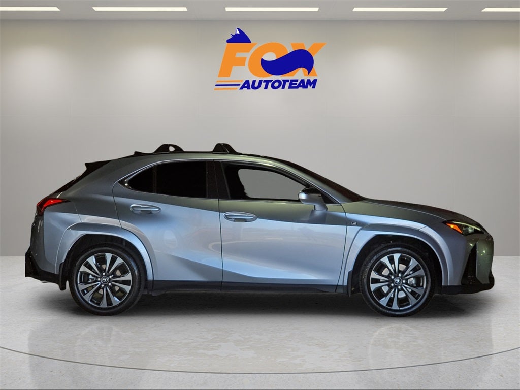 2023 Lexus UX 250h F SPORT Handling