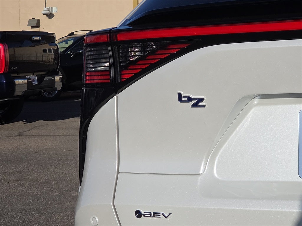 2026 Toyota bZ XLE Plus