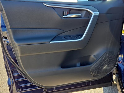 2025 Toyota RAV4 Plug-In Hybrid SE