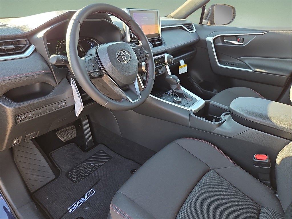 2025 Toyota RAV4 Plug-In Hybrid SE