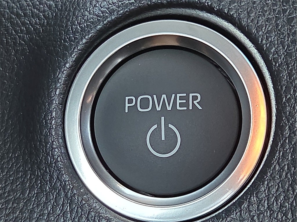 2025 Toyota RAV4 Plug-In Hybrid SE