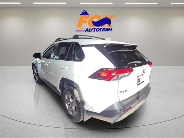 2022 Toyota RAV4 Hybrid XLE