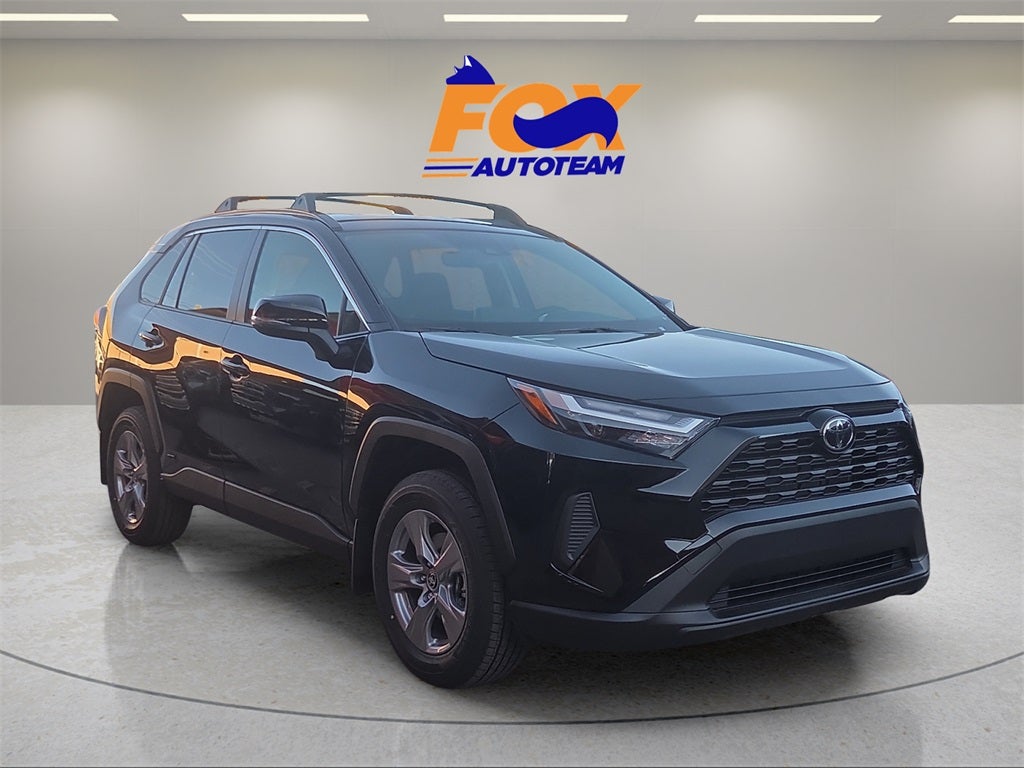 2025 Toyota RAV4 Hybrid XLE
