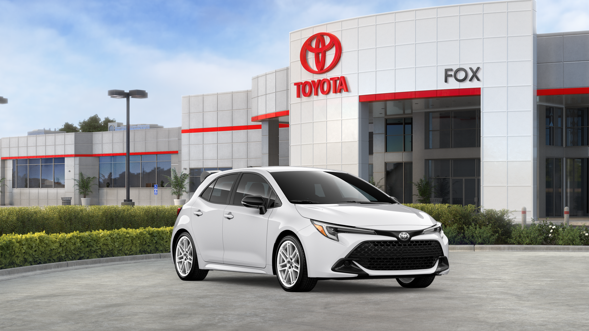2026 Toyota Corolla Hatchback SE