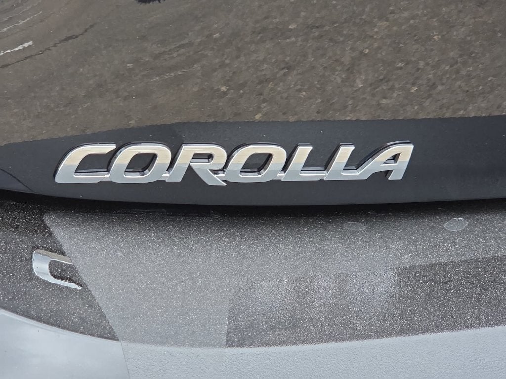 2027 Toyota Corolla SE