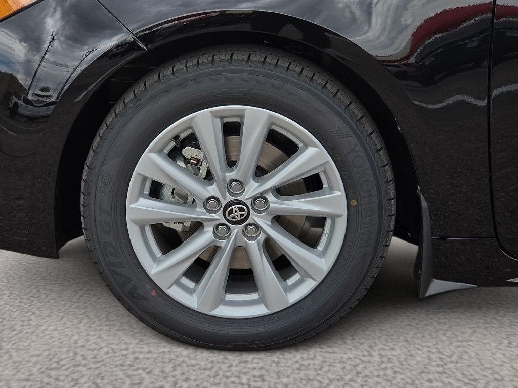 2027 Toyota Corolla SE