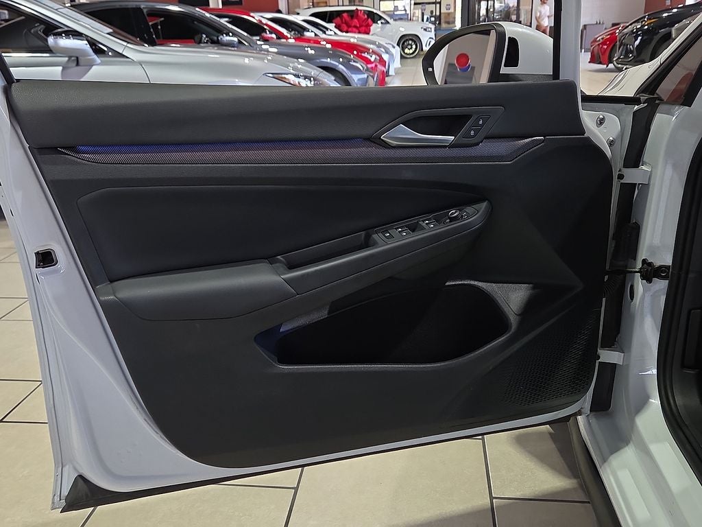 2025 Volkswagen Golf GTI 2.0T SE