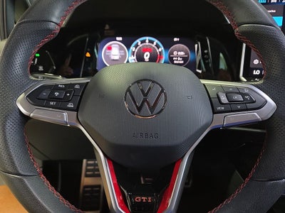 2025 Volkswagen Golf GTI 2.0T SE