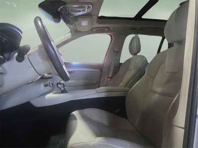 2021 Volvo XC90 T5 Momentum